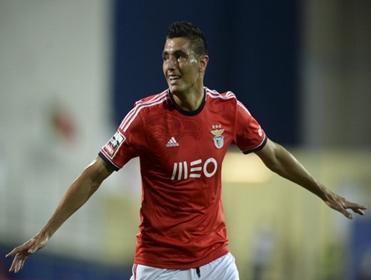 Oscar Cardozo is one of the most underrated strikers in Europe